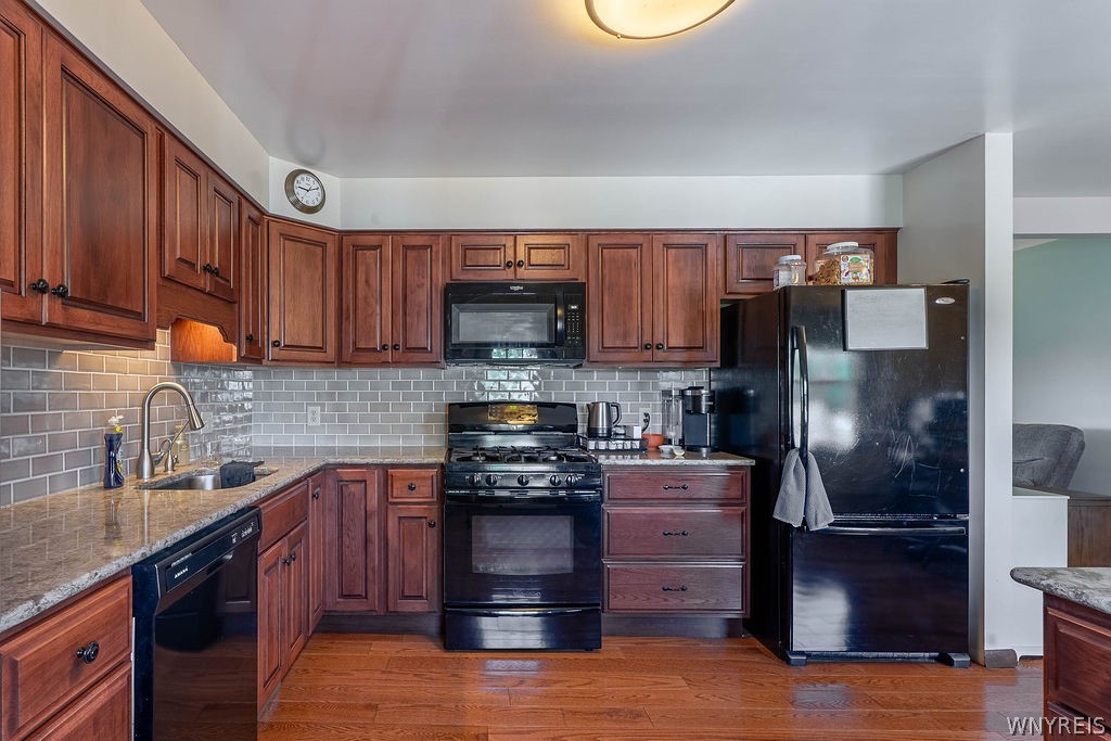 3889 Slusaric Road Wheatfield, NY 14120 - Photo 9 of 50