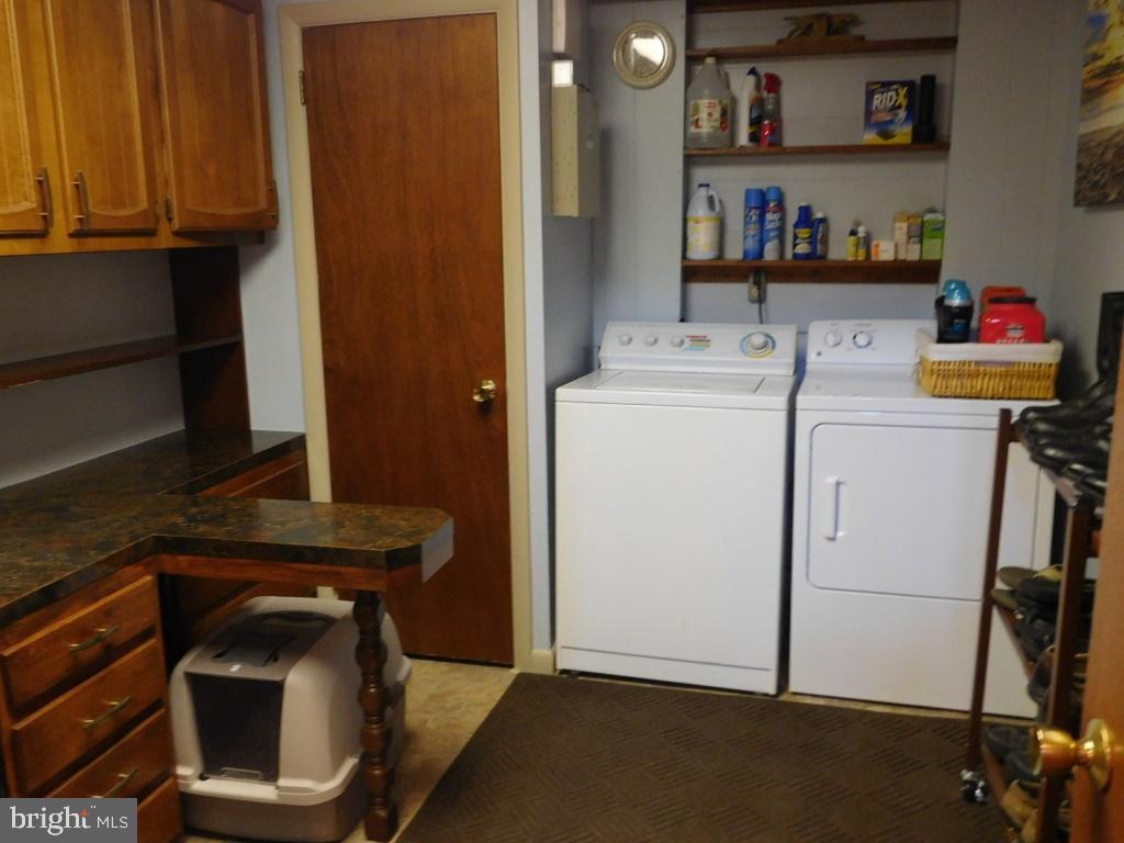 1616 Locust Grove Road Manheim, PA 17545 - Photo 11 of 14