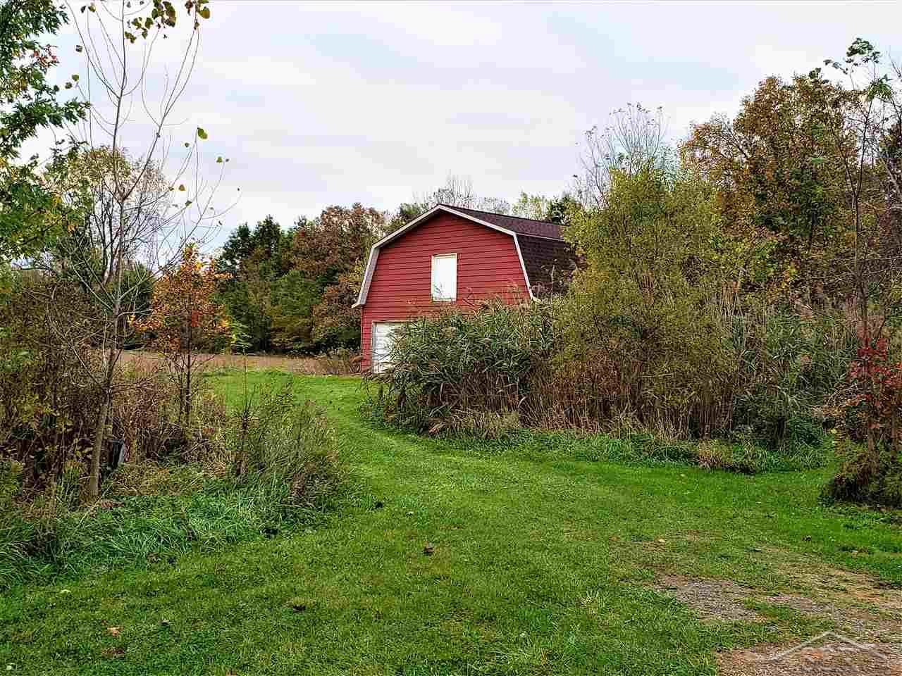 14881 Ederer Road Hemlock, MI 48626 - Photo 4 of 22 31362643-3.JPG