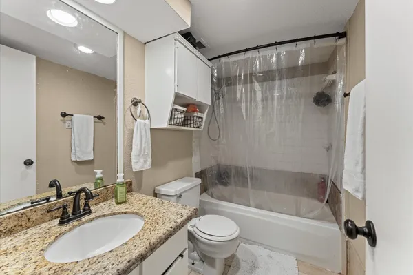 $69,500 | 17210 Imperial Valley Drive, Unit 41, Houston, TX 77060