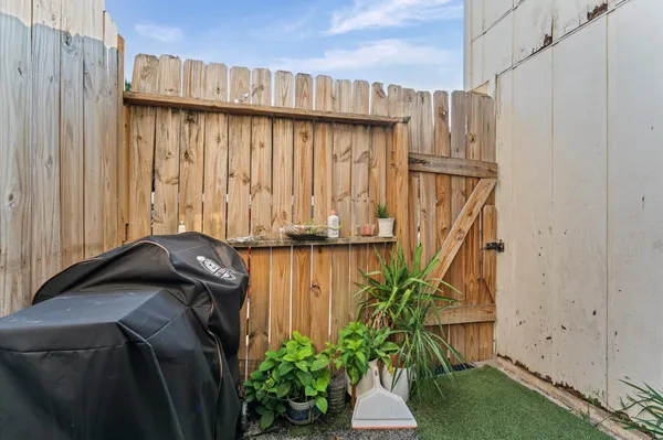 $69,500 | 17210 Imperial Valley Drive, Unit 41, Houston, TX 77060