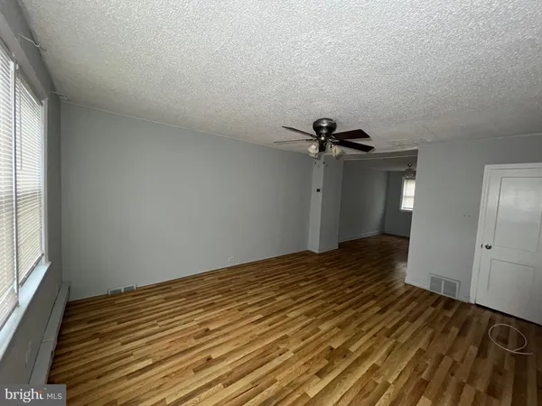 $1,600 | 3031 Hale Street, Philadelphia, PA 19149