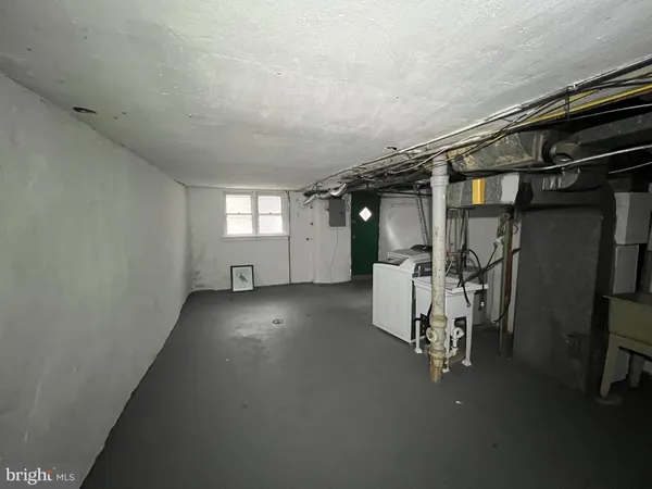 $1,600 | 3031 Hale Street, Philadelphia, PA 19149