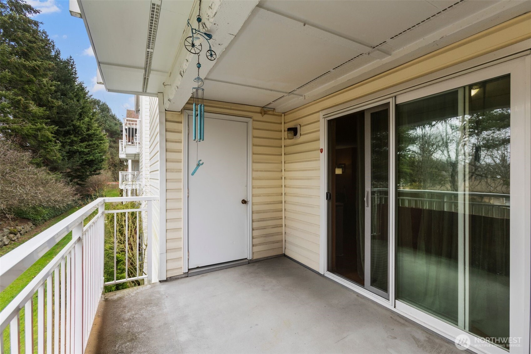 11002 Southeast Petrovitsky Road, Unit H203 Renton, WA 98055 - Photo 5 of 19