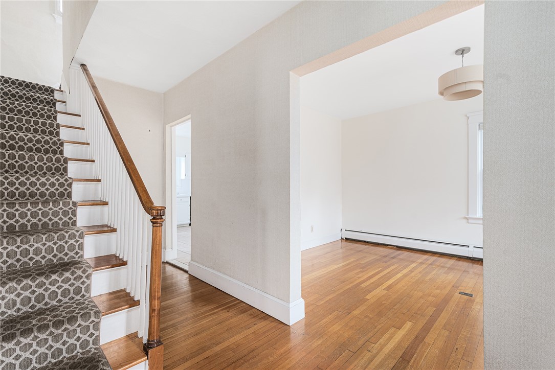 119 Upton Avenue Providence, RI 02906 - Photo 27 of 44