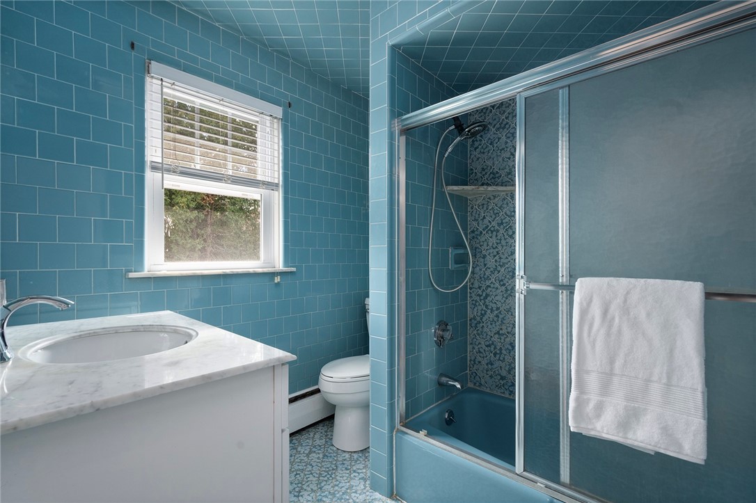 119 Upton Avenue Providence, RI 02906 - Photo 33 of 44