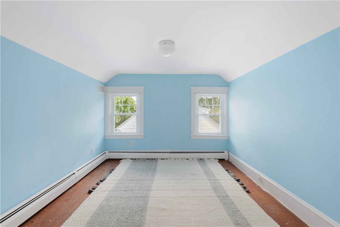 119 Upton Avenue Providence, RI 02906 - Photo 37 of 44