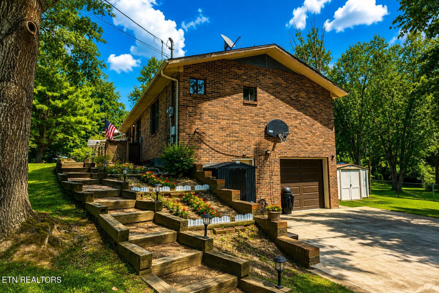 941 Allensville Road Sevierville, TN 37876 - Photo 38 of 46 941 Allensville Rd