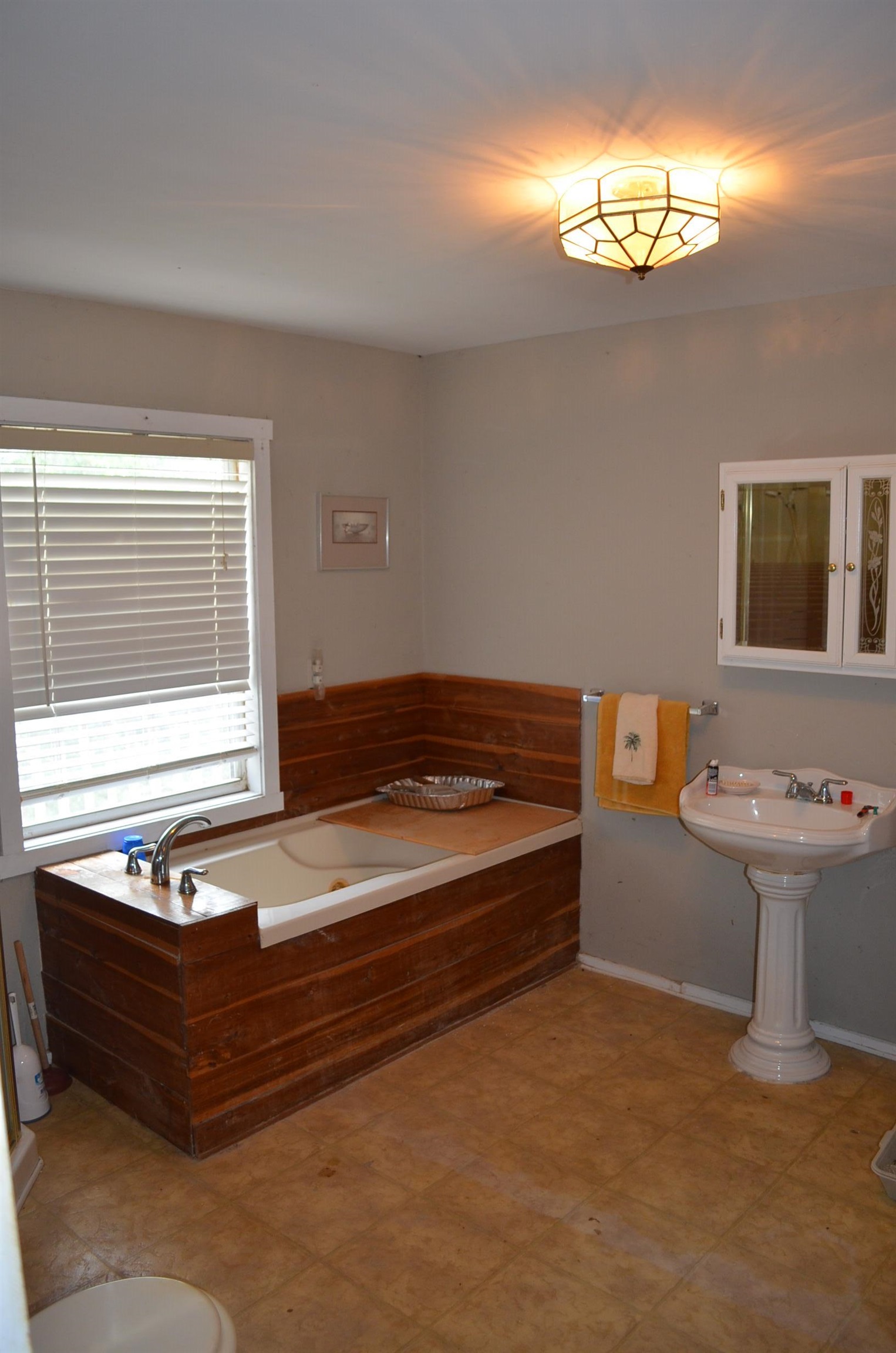 13954 Spring Warrior Road Perry, FL 32348 - Photo 4 of 32 Gallery Image 4