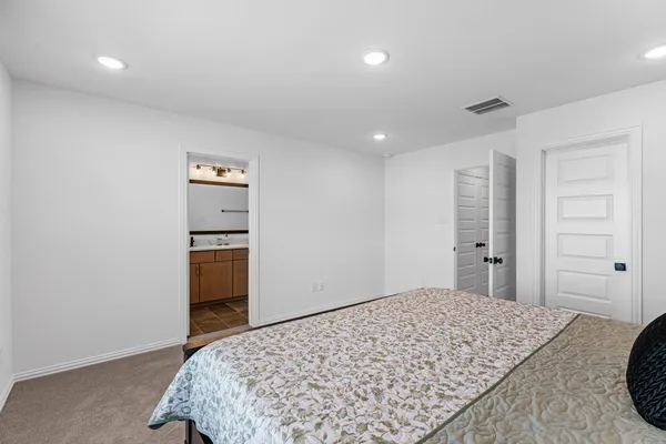 $2,550 | 27903 Western Crk Court, Katy, TX 77494