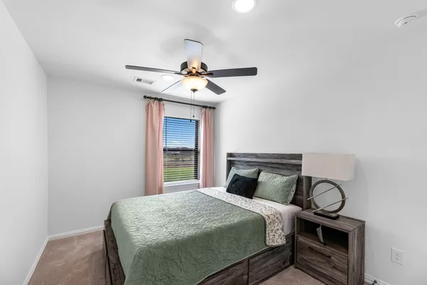 $2,550 | 27903 Western Crk Court, Katy, TX 77494