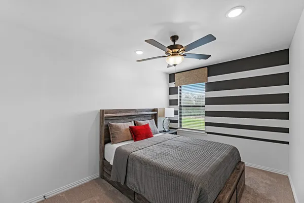 $2,550 | 27903 Western Crk Court, Katy, TX 77494