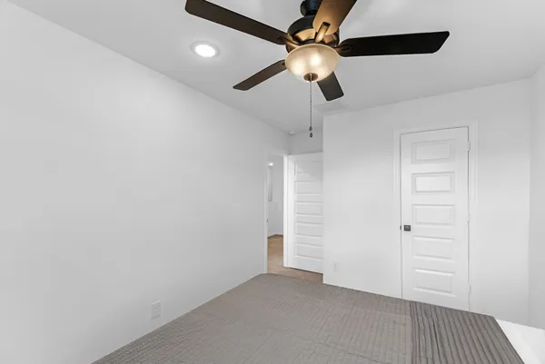$2,550 | 27903 Western Crk Court, Katy, TX 77494