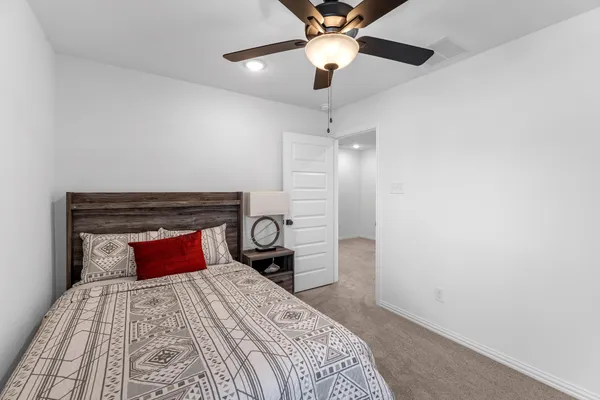 $2,550 | 27903 Western Crk Court, Katy, TX 77494