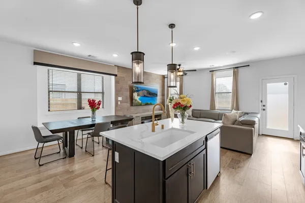 $2,550 | 27903 Western Crk Court, Katy, TX 77494