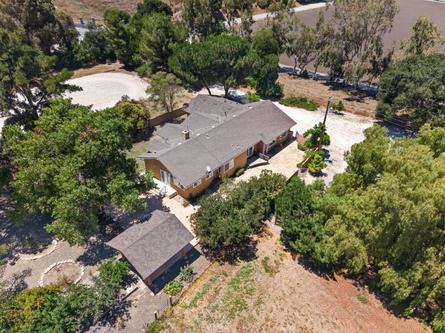 3385 Cienega Road Hollister, CA 95023 - Photo 42 of 51