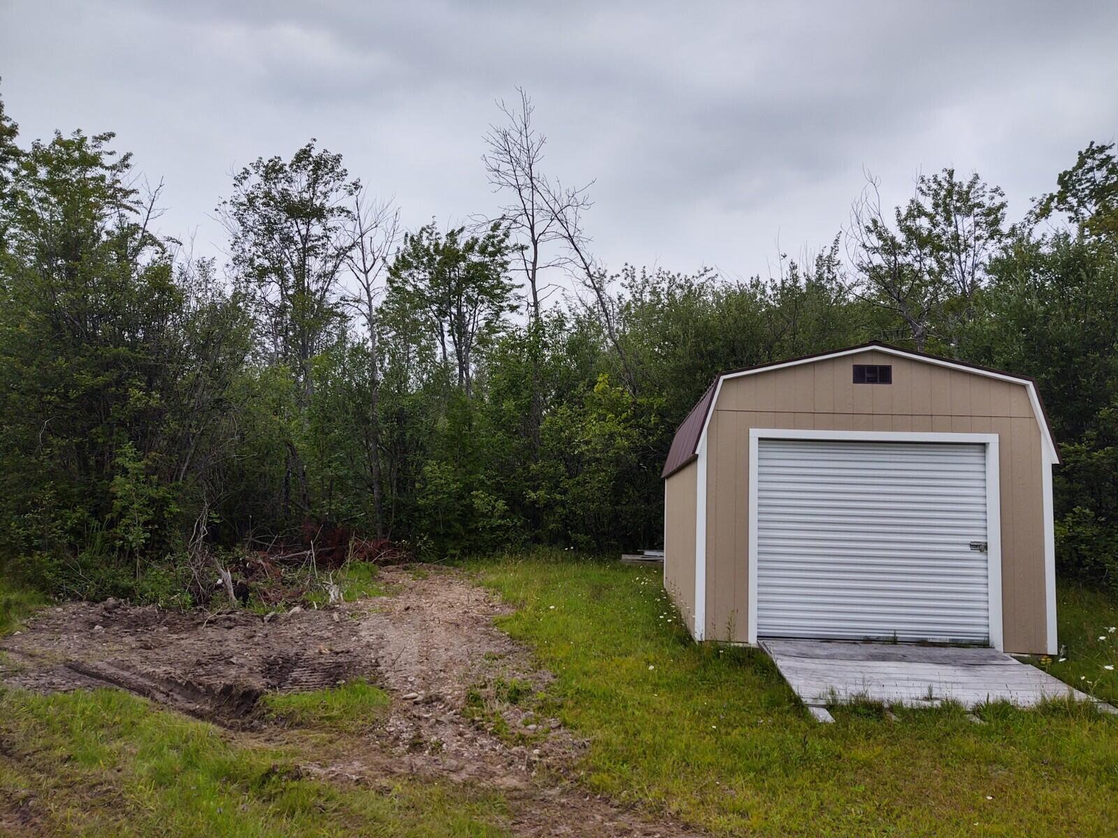 7227 Grand Point Road Presque Isle, MI 49777 - Photo 11 of 12 Gallery Image 11