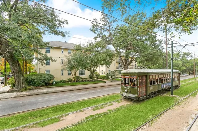$385,000 | 7444 St Charles Avenue, Unit 204, New Orleans, LA 70118