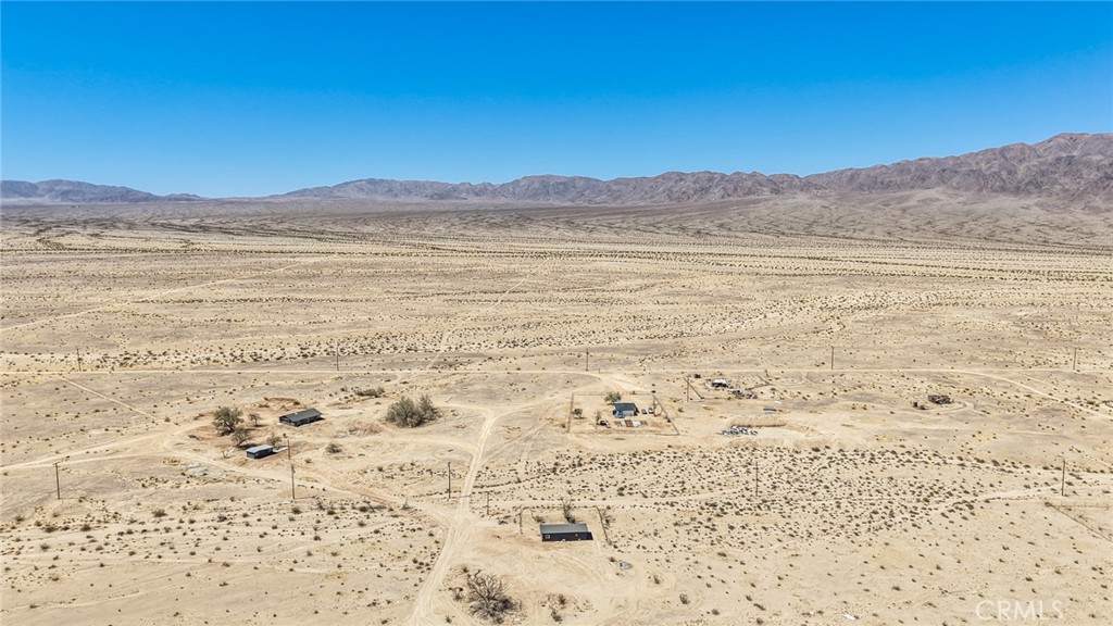 81884 Montgomery Road Twentynine Palms, CA 92277 - Photo 15 of 17