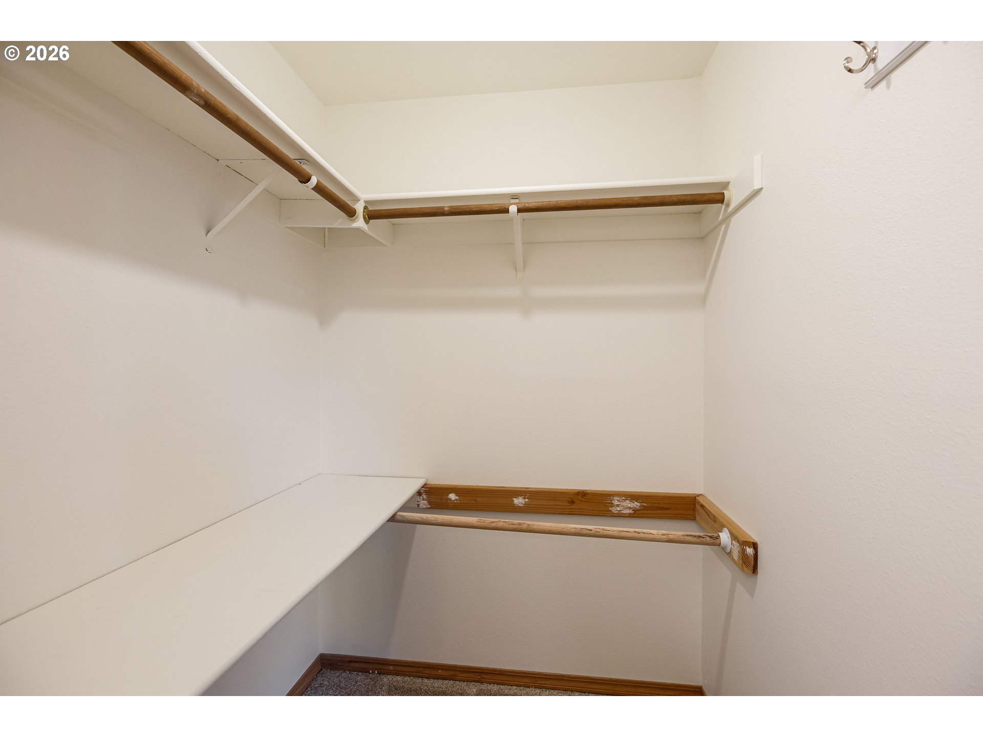 913 South Fir Court Canby, OR 97013 - Photo 22 of 37 a view of room