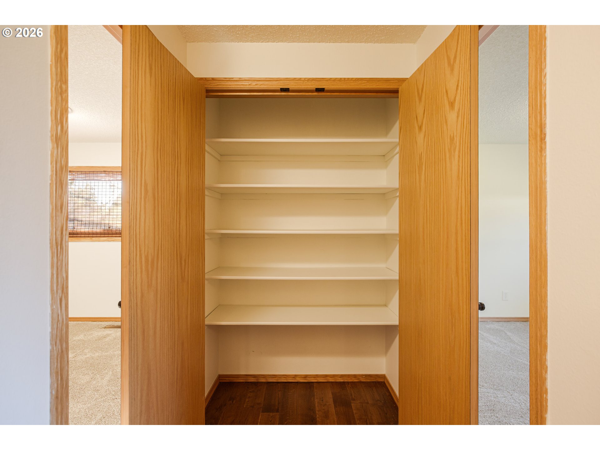 913 South Fir Court Canby, OR 97013 - Photo 27 of 37 a view of a walk in closet