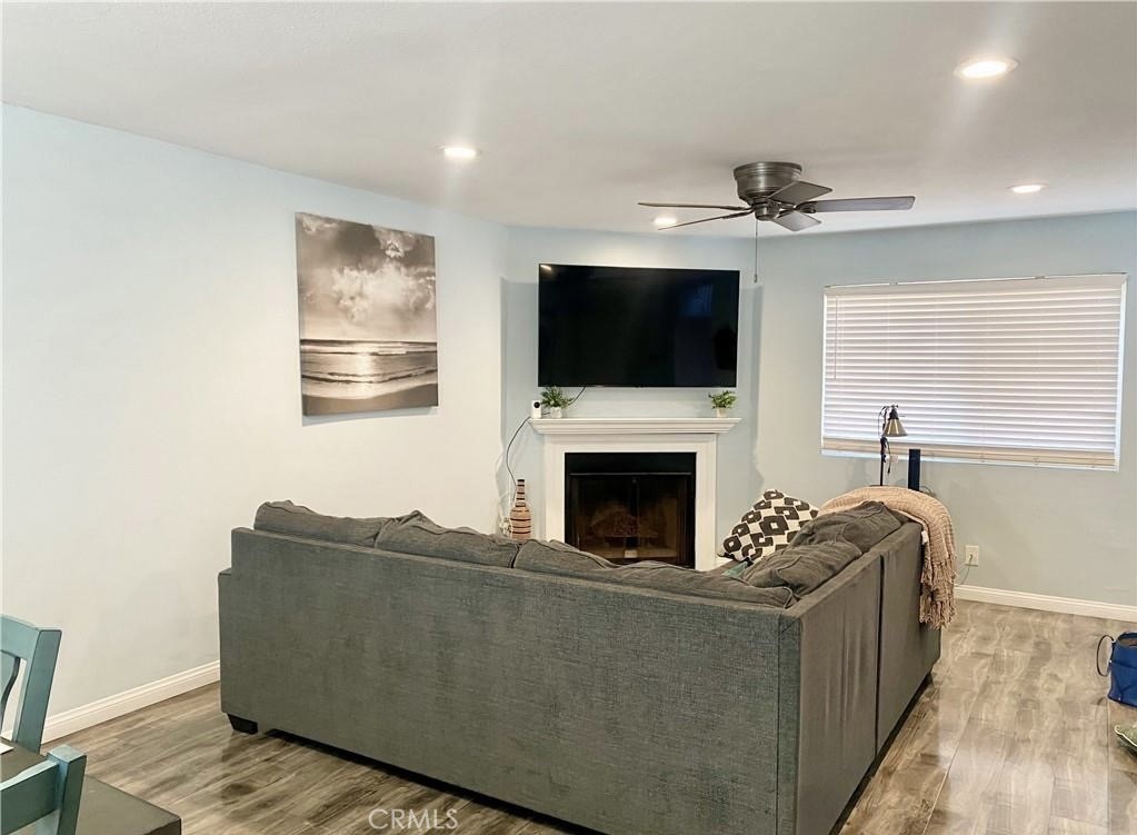 1450 West 146th Street, Unit 2 Gardena, CA 90247 - Photo 8 of 31