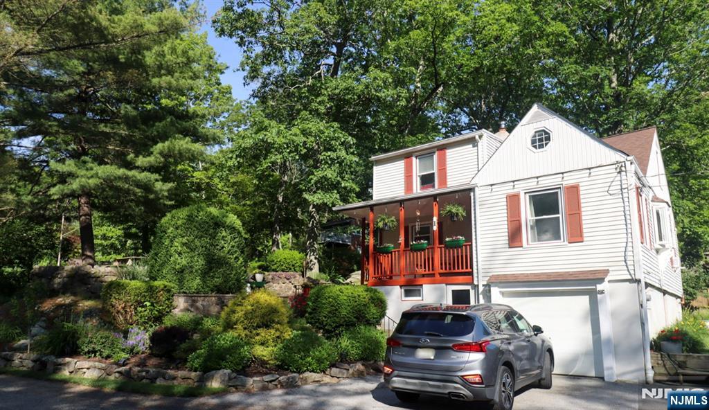 1 Dorel Road Hopatcong, NJ 07821 - Photo 1 of 37
