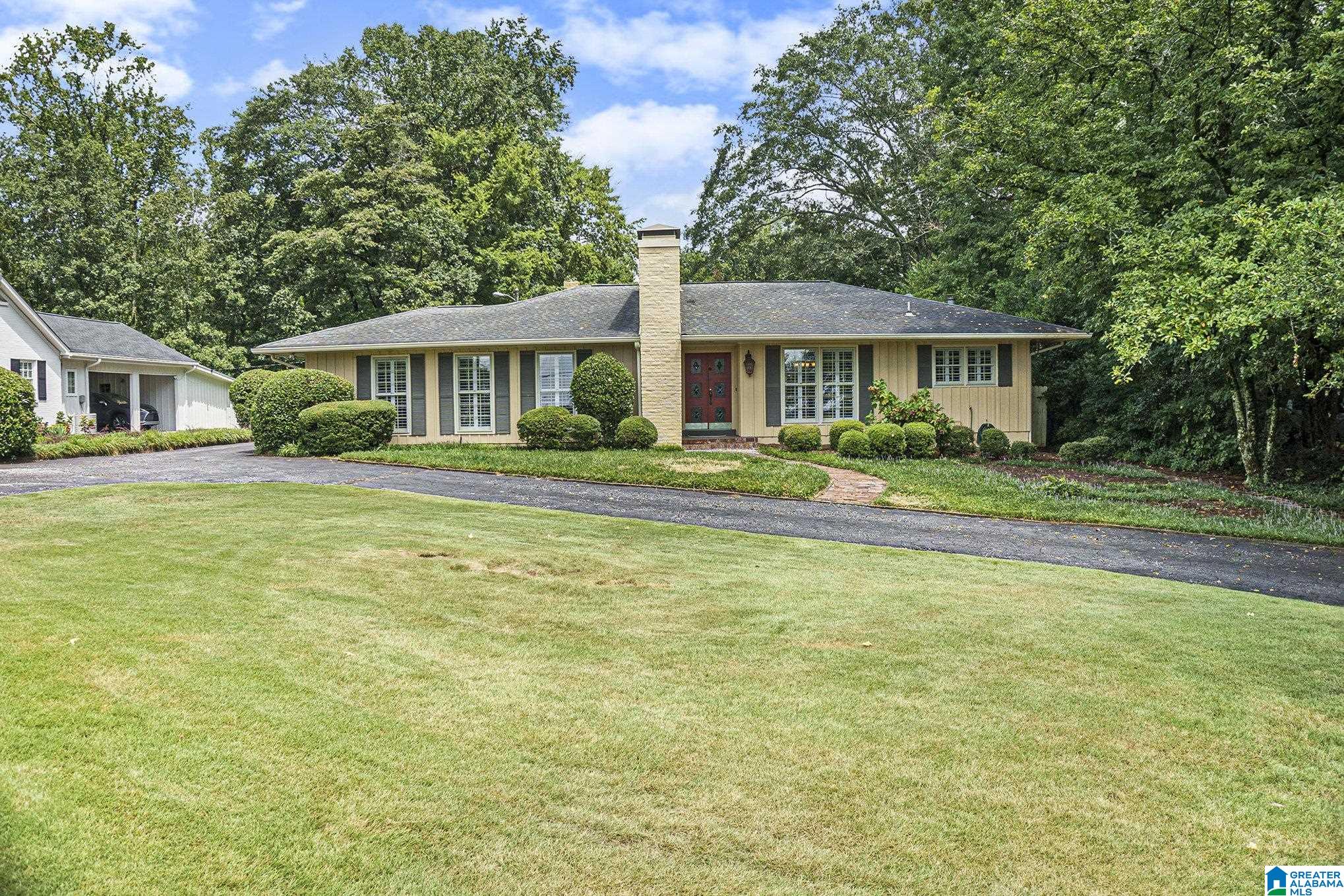 329 Shades Crest Road Birmingham, AL 35226 - Photo 2 of 33