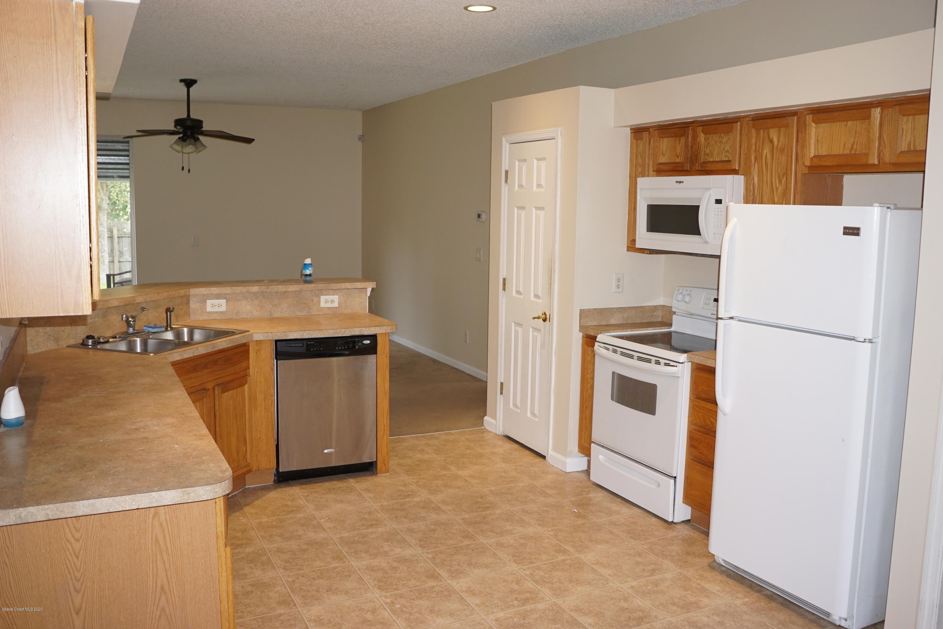 2932 Fears Road Southeast Palm Bay, FL 32909 - Photo 11 of 36 DSC00755