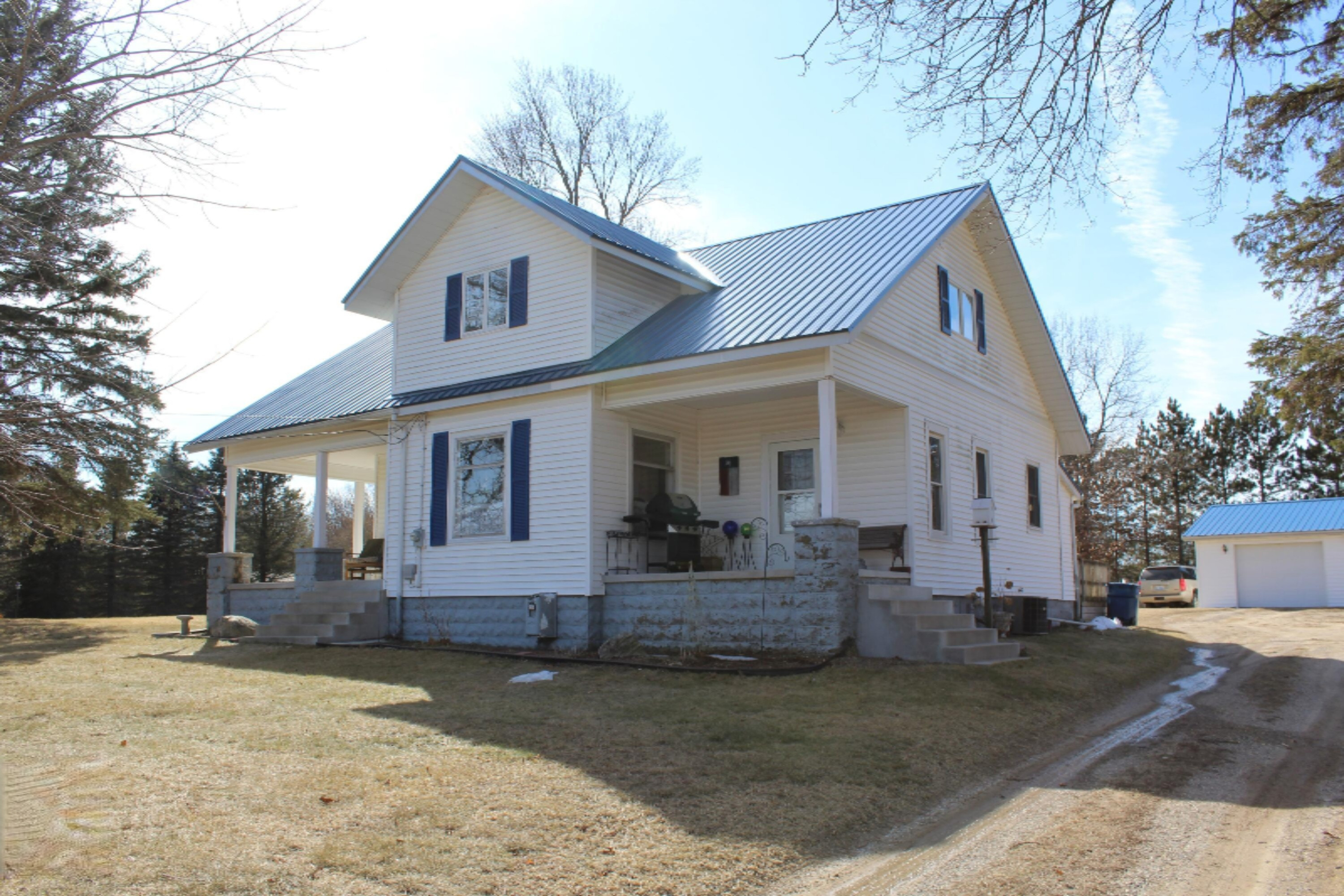 1818 Johnson Road Gowen, MI 49326 - Photo 2 of 41 IMG_4093