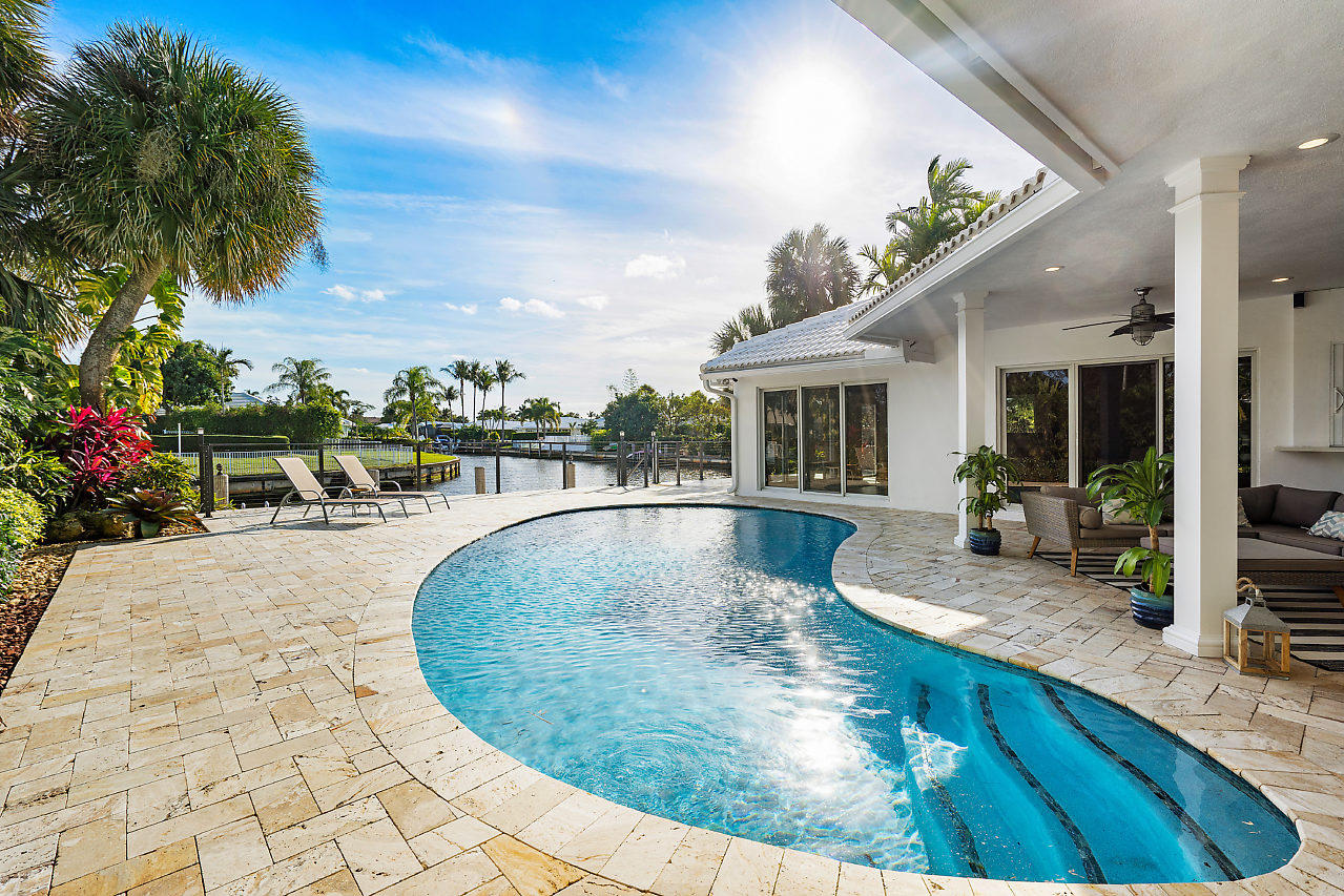 664 Maypop Court Boca Raton, FL 33486 - Photo 22 of 37 Pool Deck
