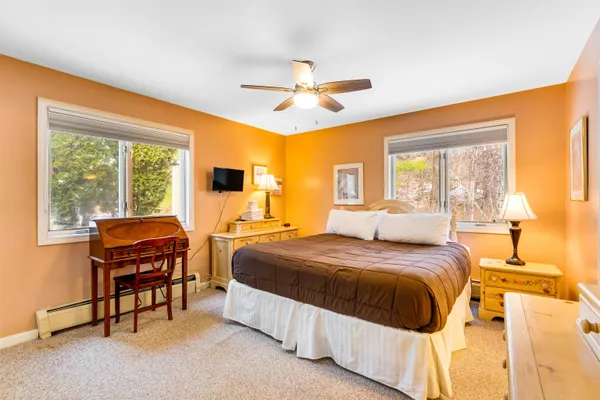 $399,900 | 144 Mountainside Drive, Unit K204, Stowe, VT 05672