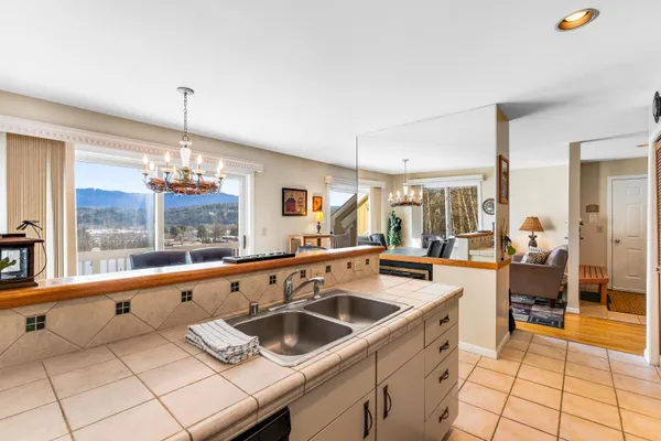 $399,900 | 144 Mountainside Drive, Unit K204, Stowe, VT 05672