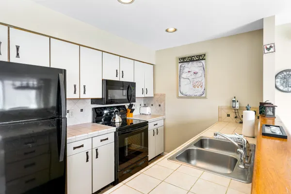 $399,900 | 144 Mountainside Drive, Unit K204, Stowe, VT 05672