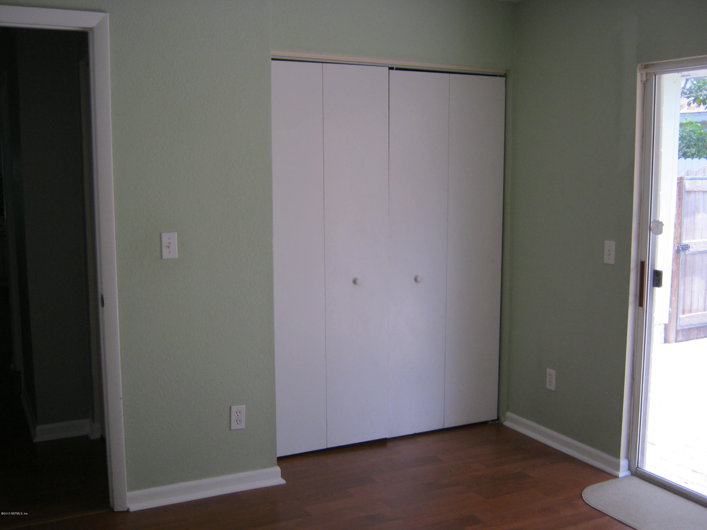 94 Dutton Island Road West Atlantic Beach, FL 32233 - Photo 12 of 16 Bedroom 1 closet