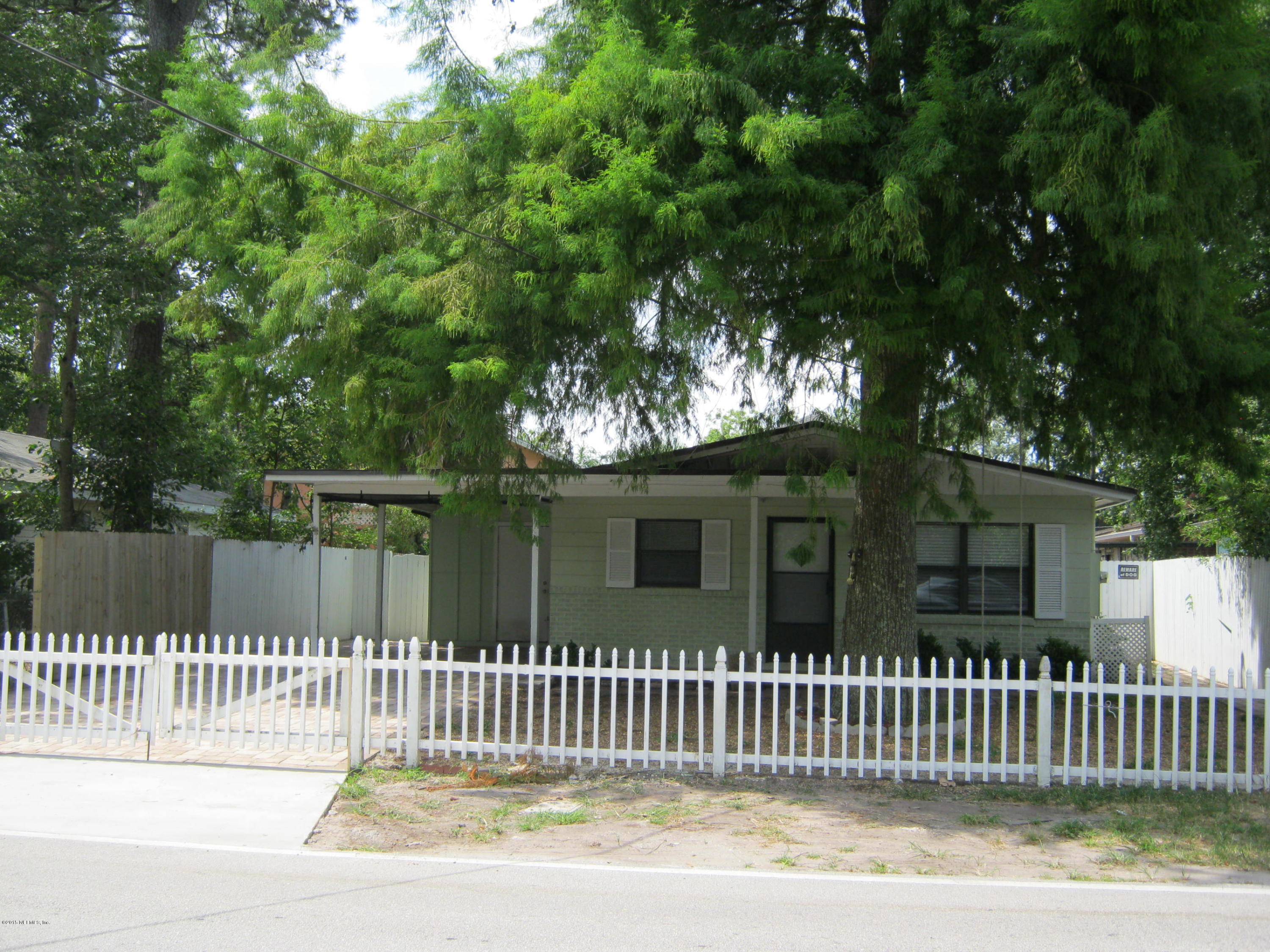 94 Dutton Island Road West Atlantic Beach, FL 32233 - Photo 2 of 16 Front view 2