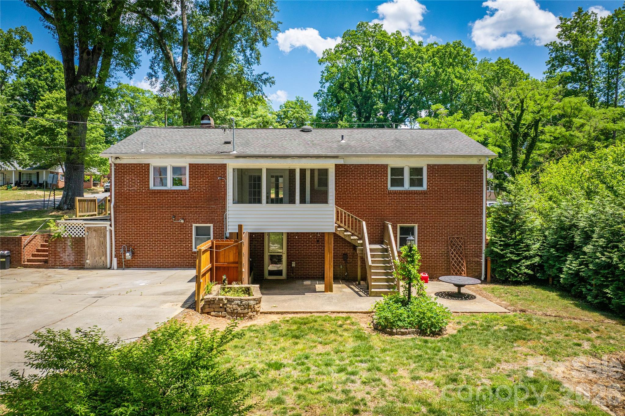 200 Falls Street Morganton, NC 28655 - Photo 27 of 33
