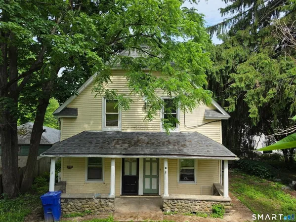 $239,900 | 17 Hawthorne Terrace, Torrington, CT 06790