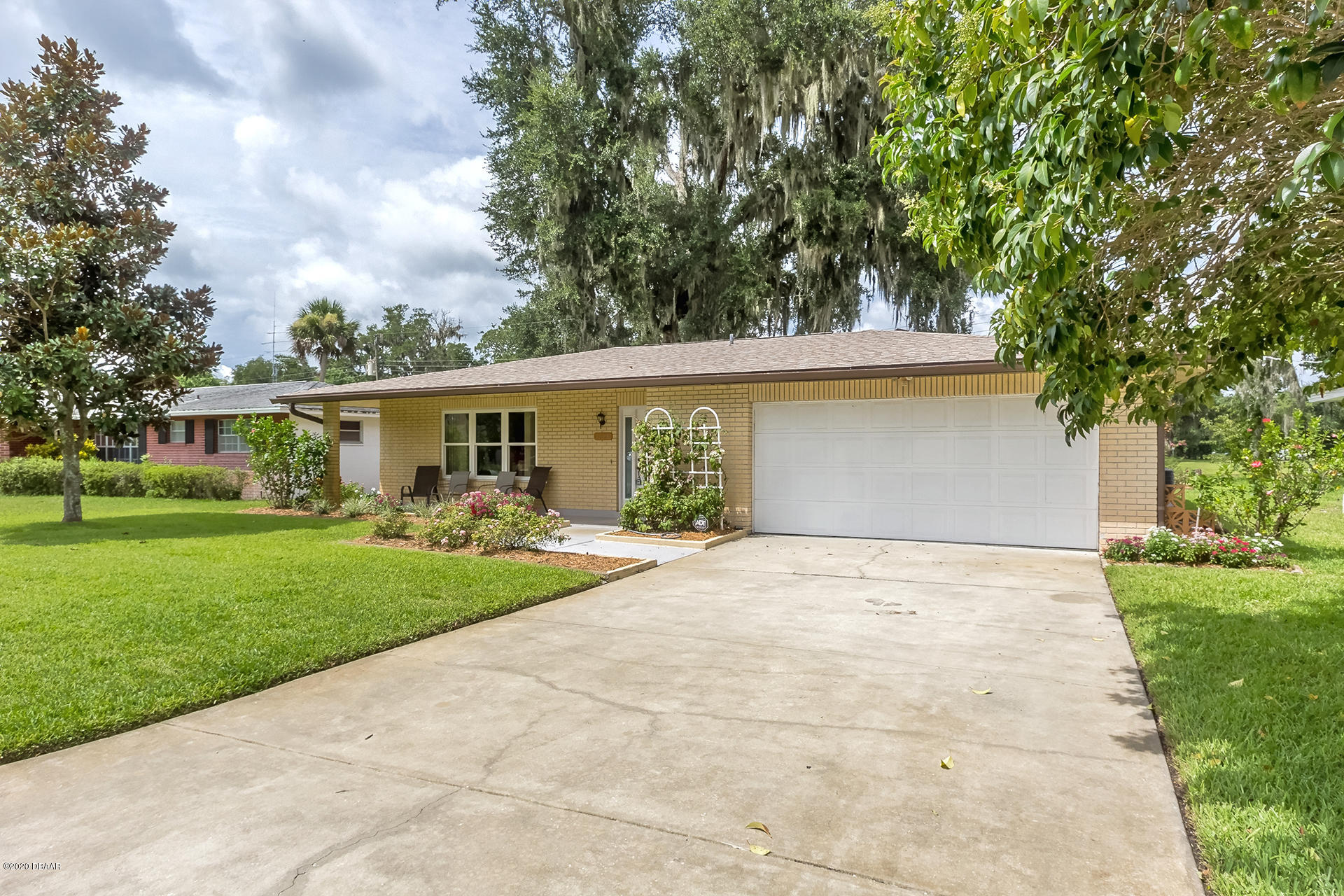 1028 Cherokee Ranch Road Holly Hill, FL 32117 - Photo 27 of 34 Front of Home