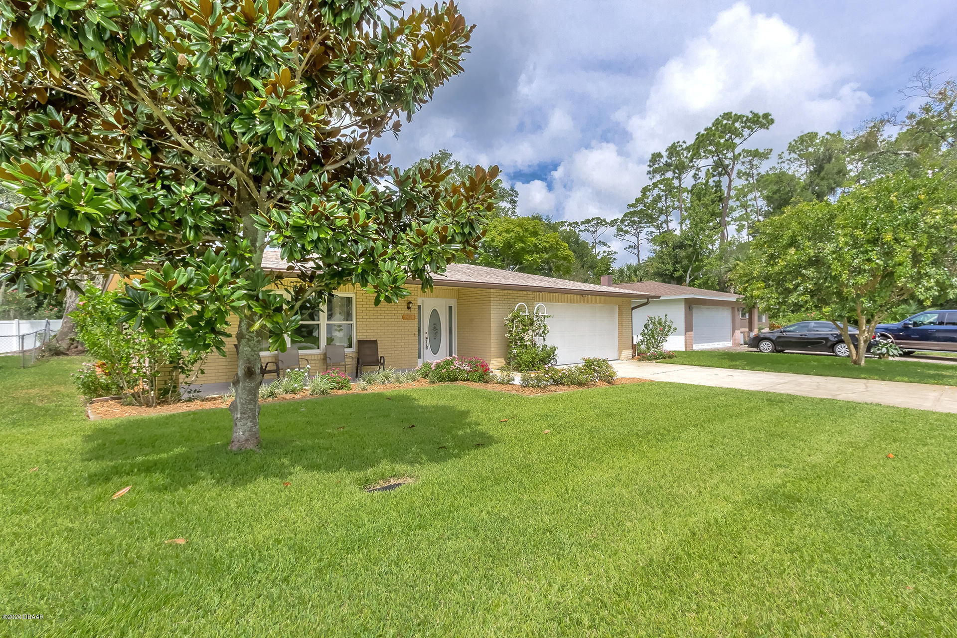 1028 Cherokee Ranch Road Holly Hill, FL 32117 - Photo 28 of 34 Front Yard