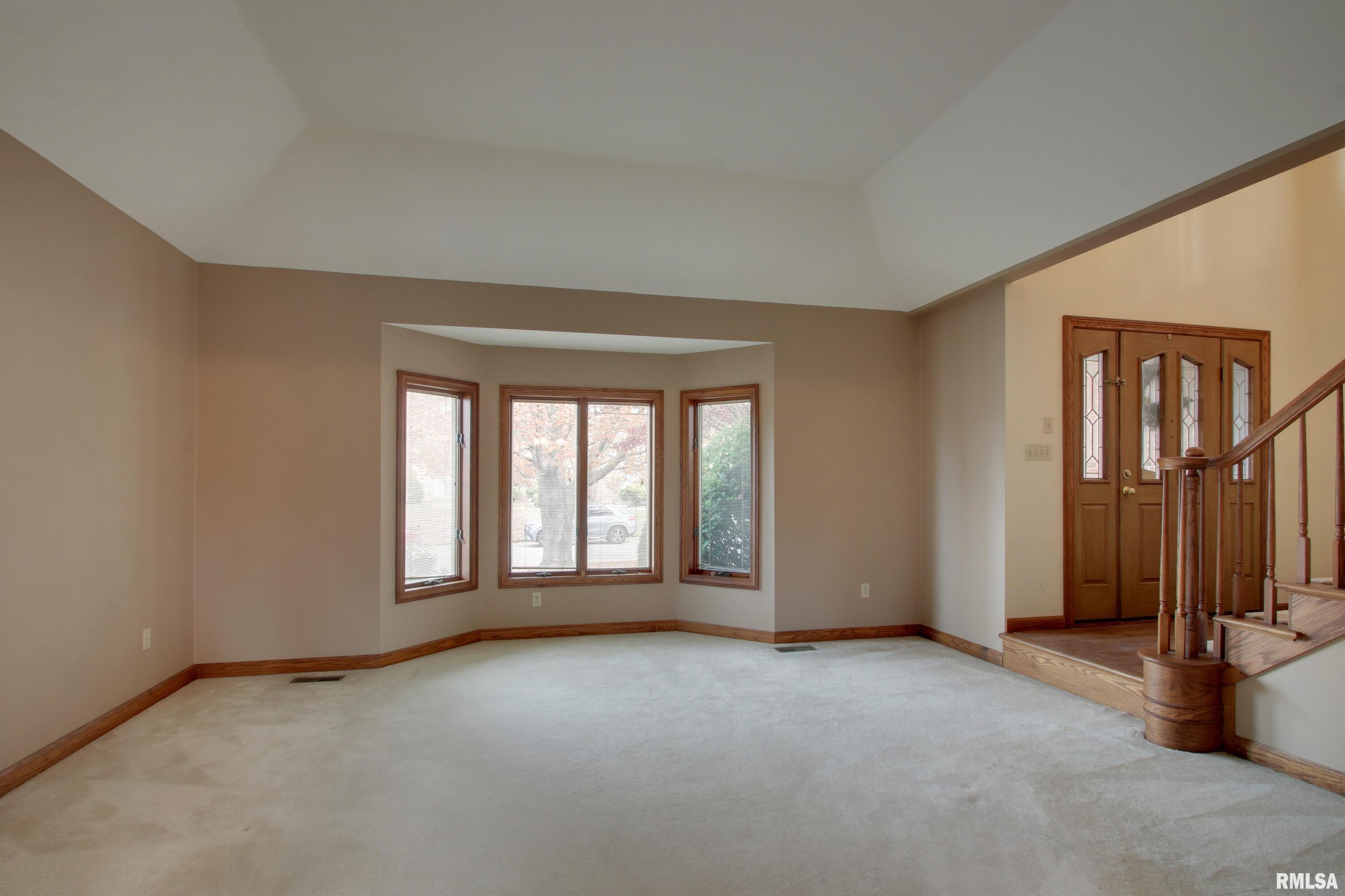 3130 Acadia Way Quincy, IL 62301 - Photo 8 of 26