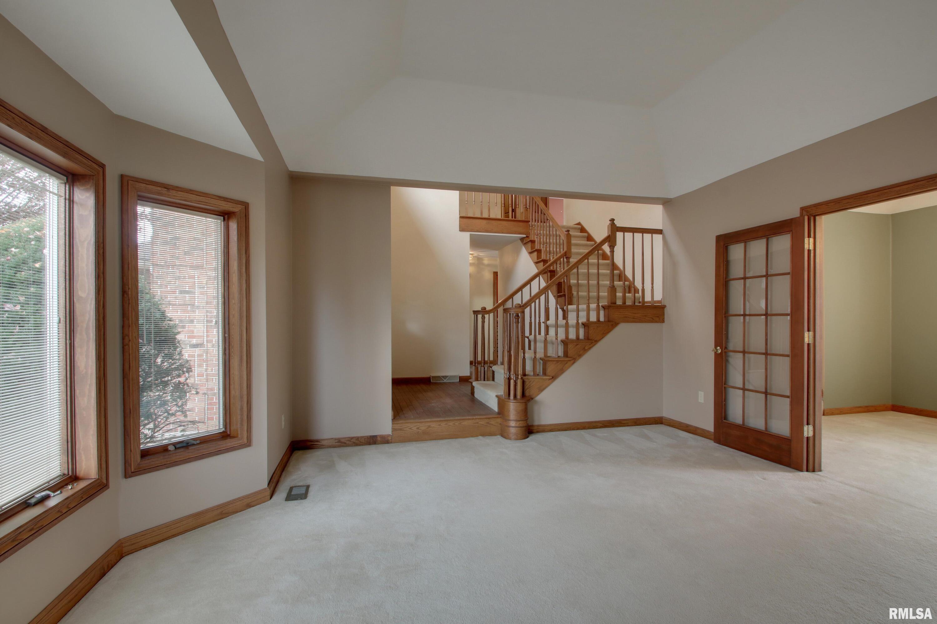 3130 Acadia Way Quincy, IL 62301 - Photo 9 of 26