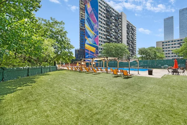 $1,975 | 201 St Pauls Avenue, Unit 17P, Jersey City, NJ 07306