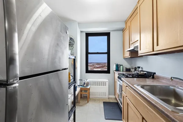 $1,975 | 201 St Pauls Avenue, Unit 17P, Jersey City, NJ 07306