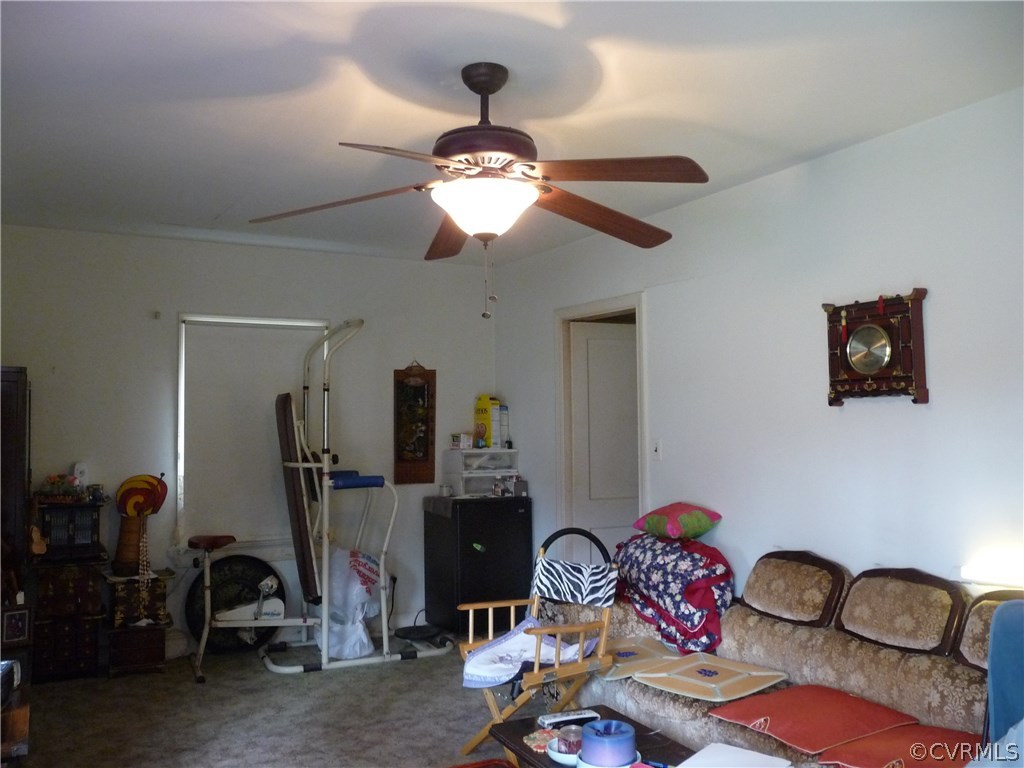 718 Hampton Road Petersburg, VA 23805 - Photo 4 of 4 Gallery Image 4