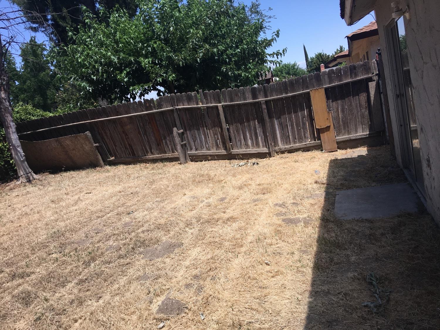 817 Ashlan Way Madera, CA 93638 - Photo 17 of 19 Gallery Image 17