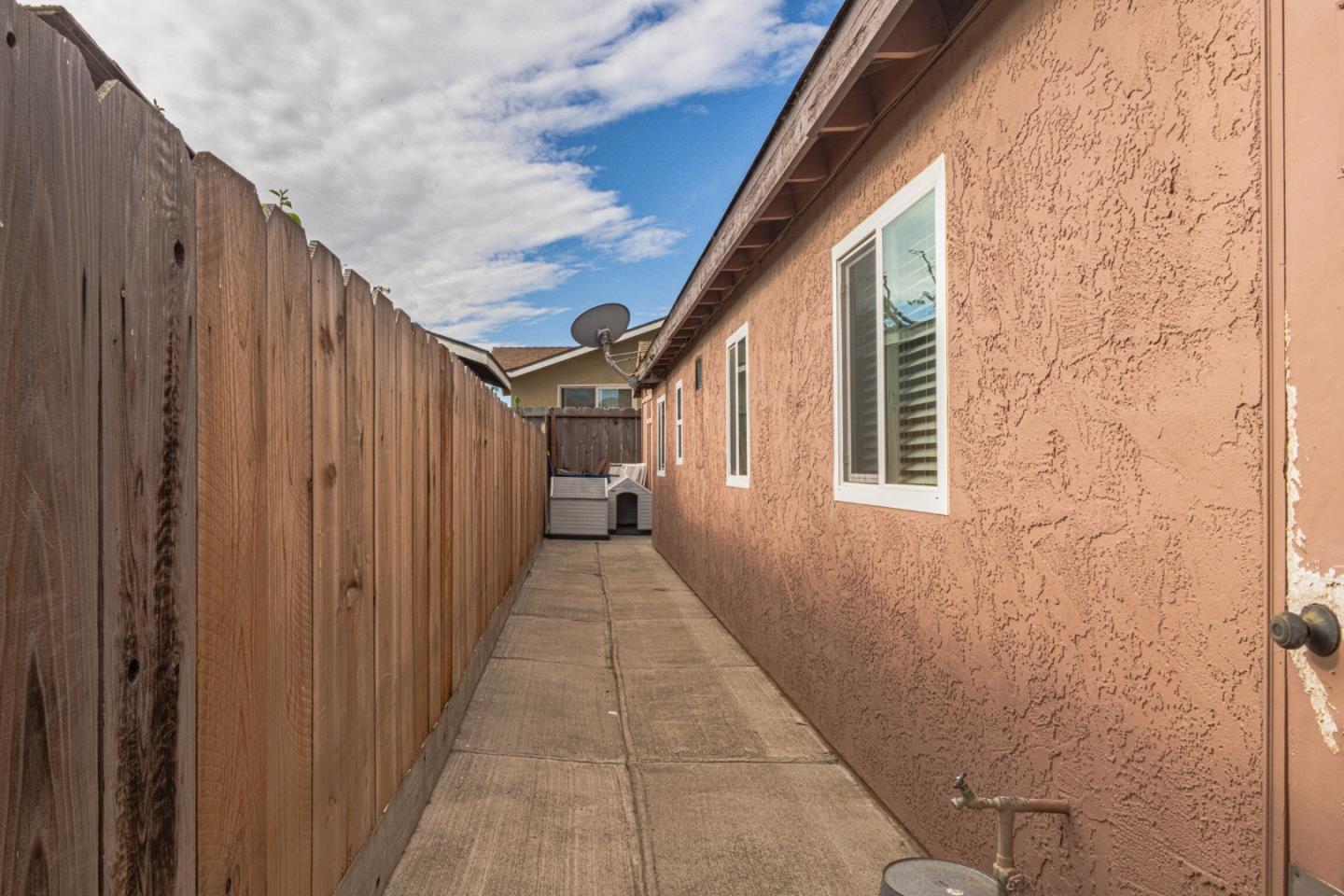 400 Granada Street Soledad, CA 93960 - Photo 30 of 34