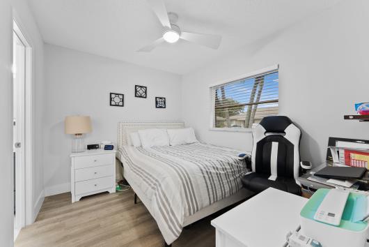 18861 Argosy Drive Boca Raton, FL 33496 - Photo 12 of 29 iz8m5yhjal