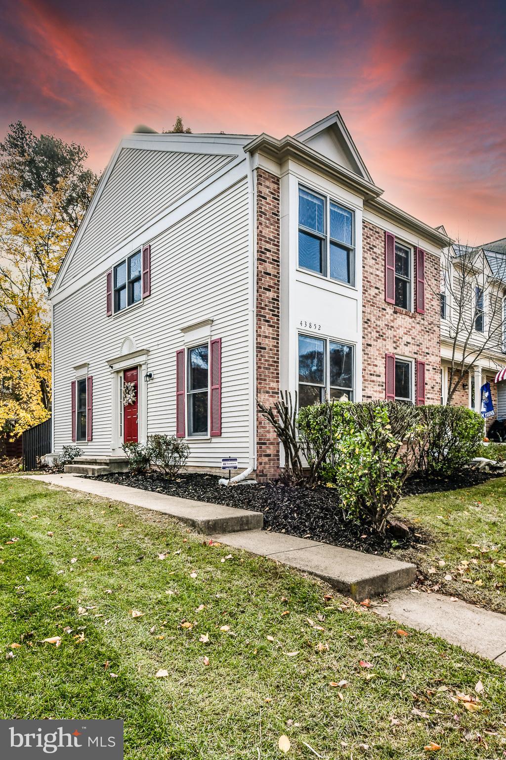 43852 Laburnum Square Ashburn, VA 20147 - Photo 1 of 27