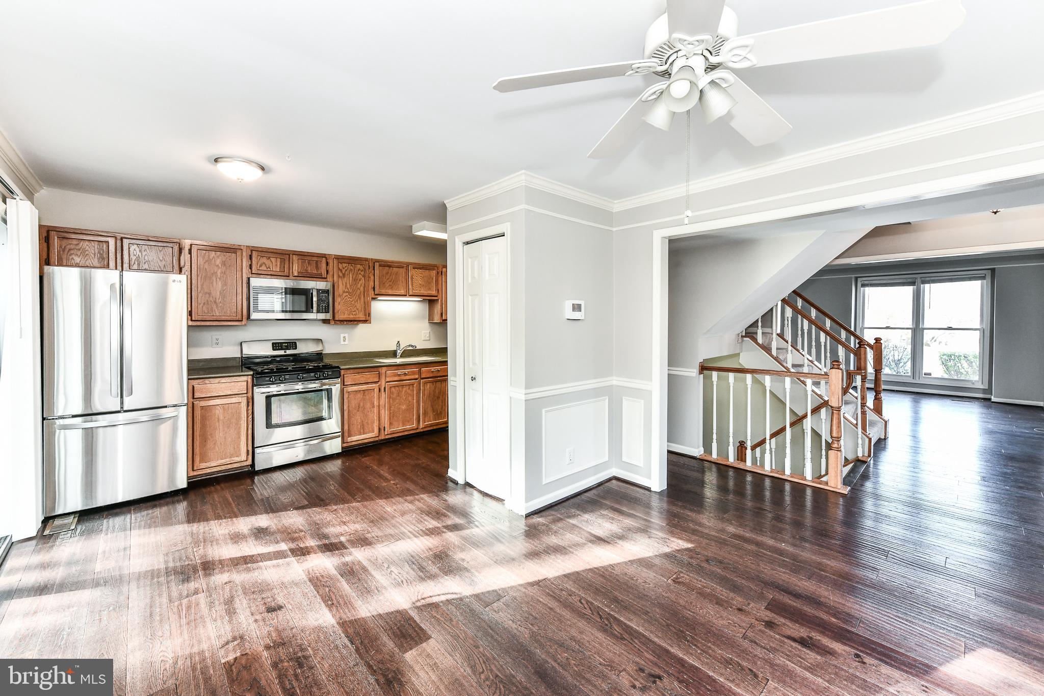 43852 Laburnum Square Ashburn, VA 20147 - Photo 11 of 27
